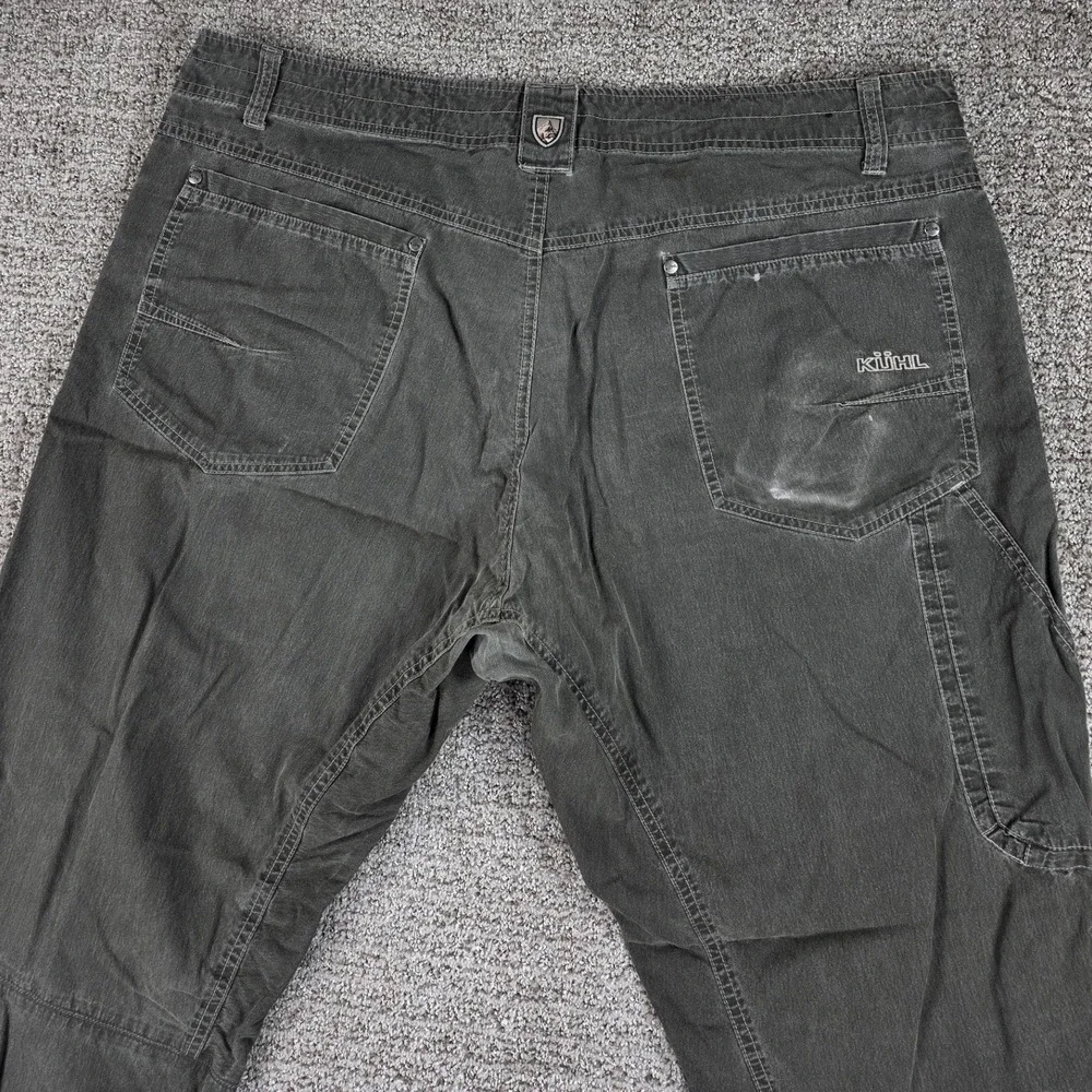 KUHL Mens Revolvr Pants Utility Hiking Work Outdoor Casual Size 40x32 Distressed